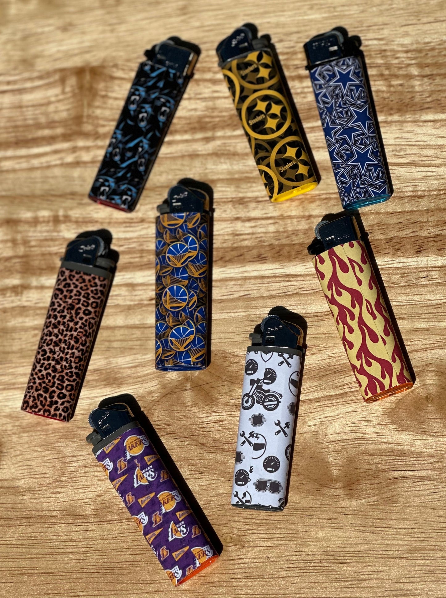 Custom Lighters: Personalize with Photos, Logos, and Designs. Perfect for Gifts, Branding, and Cherished Moments. Ignite Your Creativity